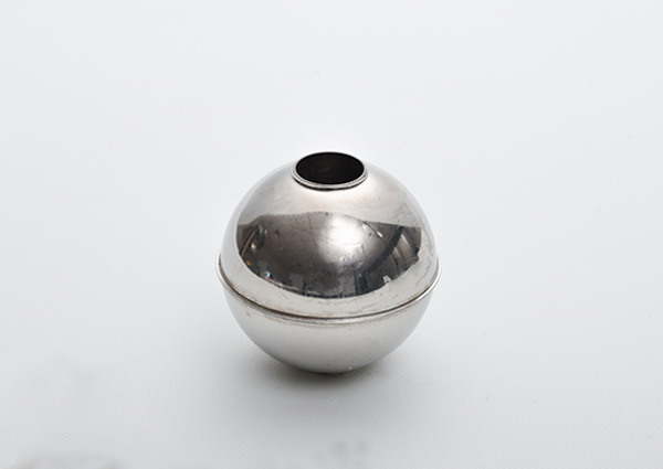 選擇不銹鋼浮球開(kāi)關(guān)要考慮哪些因素?